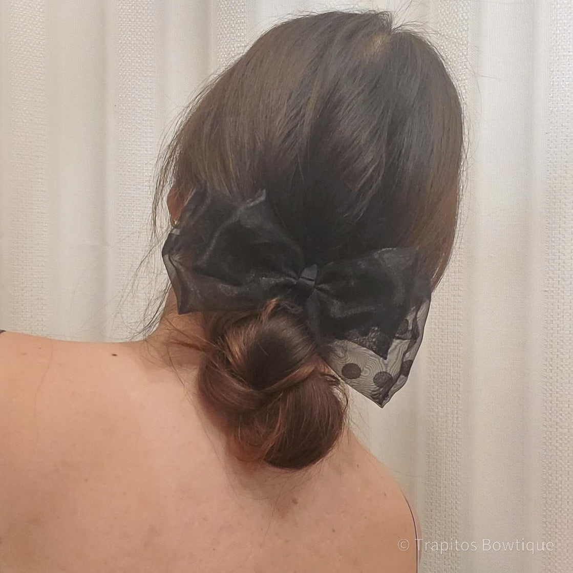 Moño Organza Dots Negro