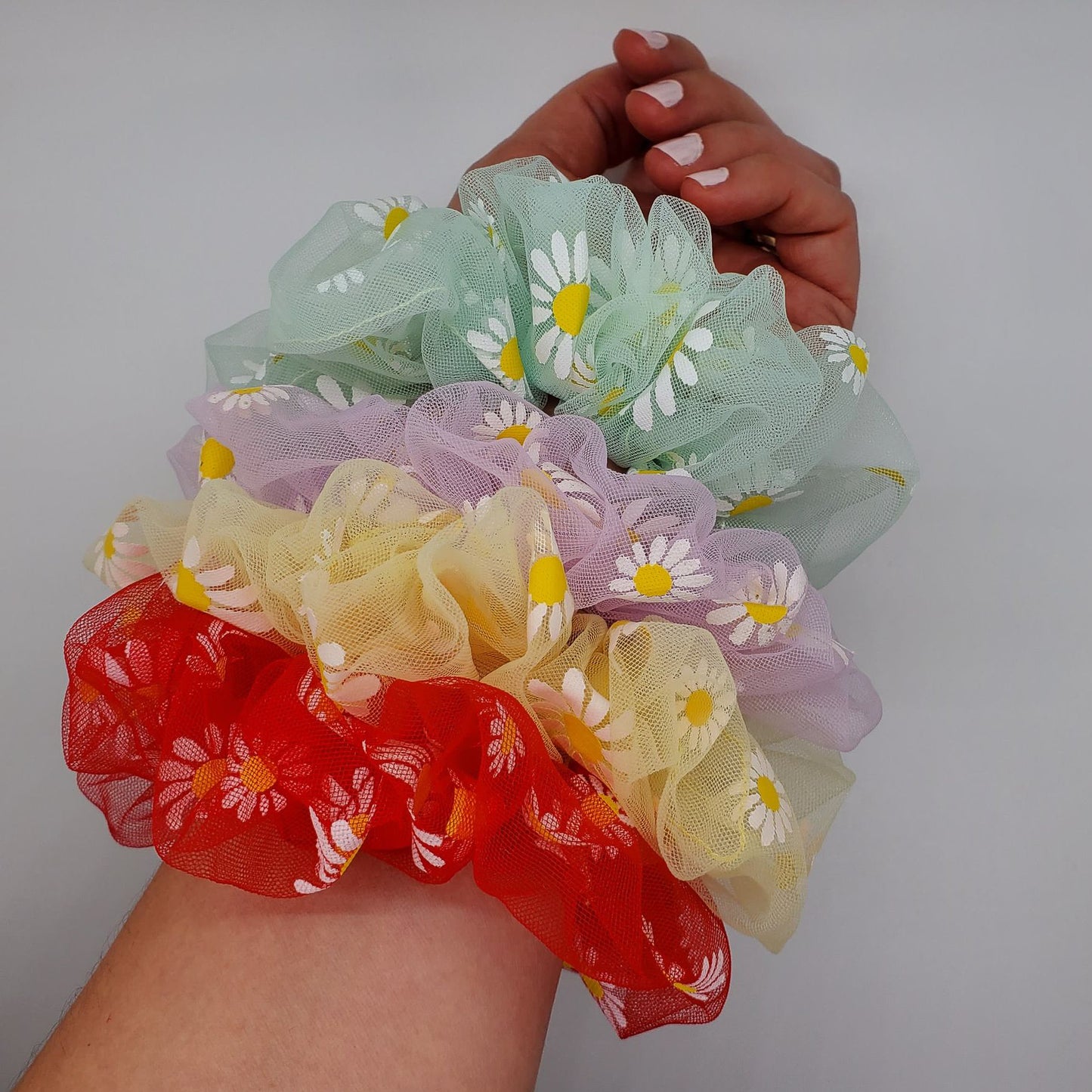 Daisy Scrunchies